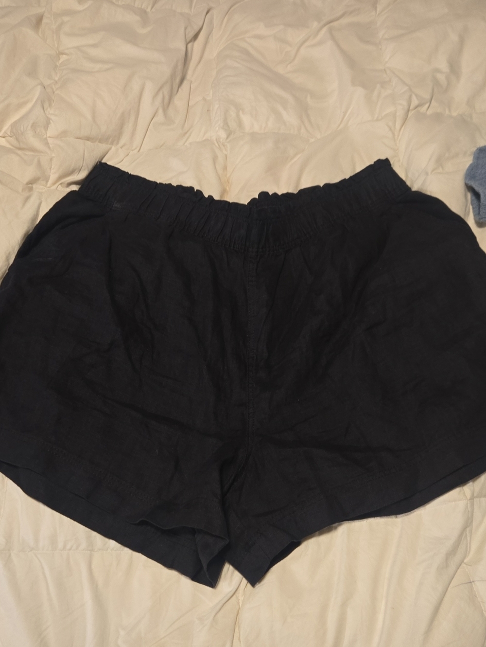 H&M Black High-Waist Elastic Shorts